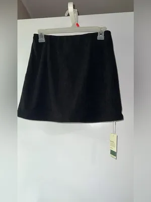 NWT Halara Classic Black Corduroy Mini Skirt - Women's thumbnail 2