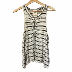 Billabong Let Loose Black & White Lace Up Tank‎ Top L thumbnail 3