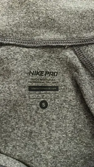 Nike Quarter-Zip Dri-Fit Women’s thumbnail 2