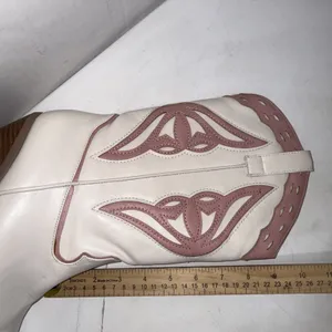 Billini Claire White Pink Equestrian Megan Moroney Concert Cowgirl Boots Size 10 thumbnail 15