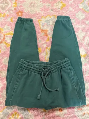 Aritzia TNA Cozy Fleece Boyfriend Sweatpants thumbnail 2