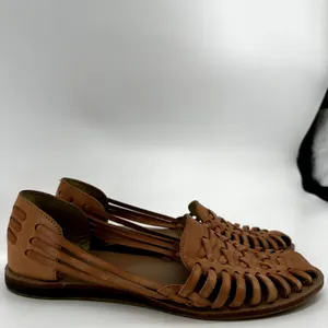 Nisolo Huarache Sandals Slip On Closed Toe Woven Leather Boho Almond Tan 9 thumbnail 3