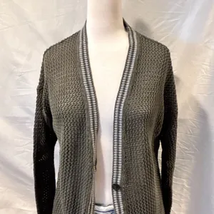 American Eagle Women's Green Open Knit Varsity Button Long Cardigan thumbnail 2