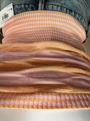 Le lis Striped Pink & Peach Halter Crop Top thumbnail 5