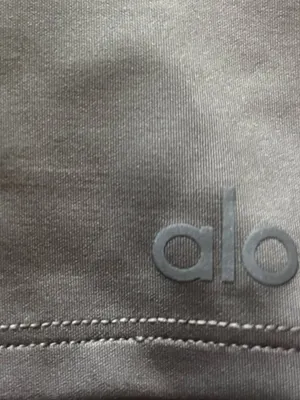 ALO YOGA High-Waist Airlift Short 3" High Compression Shiny Beige Taupe size M thumbnail 4