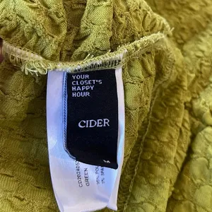 Cider Chartreuse Texture Halter Ruching Top Size M Flirty Beach Festival Y2K thumbnail 4