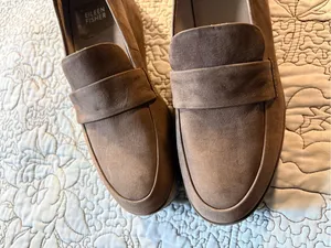 💥 Eileen Fisher Max Nubuck Leather Wedge Platform Loafers Taupe Sz 7 🧡 thumbnail 6