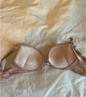 Victoria's Secret Bombshell Bra Push-Up thumbnail 4