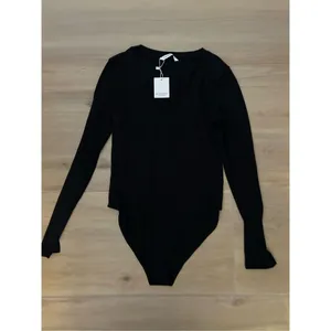 NEW MANGOPOP Deep V Neck Long Sleeve Top Bodysuit L thumbnail 4