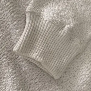 NWT Southern Spirit White Textured Sweatshirt thumbnail 8