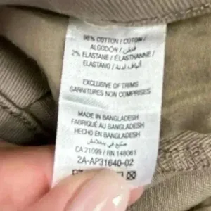 Ardene Women's Beige High Rise Baggy Harem Pants Size 3 (waist 27)‎ Relaxed Fit thumbnail 7