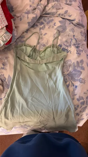 Princess Polly Dress Mini Green thumbnail 2