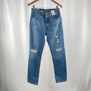 NWT 501 High‎ Rise Distressed Straight Jean in Athens Crown Size 32 x 30 thumbnail 4