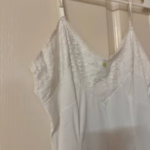 Vintage White Lace Trim dress thumbnail 3