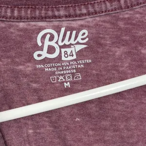 NWOT Blue 84 Boston College Eagles Burnout V Neck Graphic Tee Women Medium thumbnail 5
