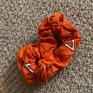 University of Virginia Large Scrunchie Orange Wahoo UVA Hair Tie EUC Clean thumbnail 3