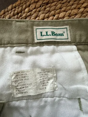 L.L. Bean Green High Waisted Pleated Chino Shorts thumbnail 6