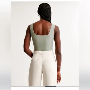 NWT Abercrombie & Fitch Soft Matte Square neck Bodysuit Sz L thumbnail 6