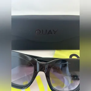 Quay Australia BY THE WAY SUNGLASSES - BLACK new thumbnail 5