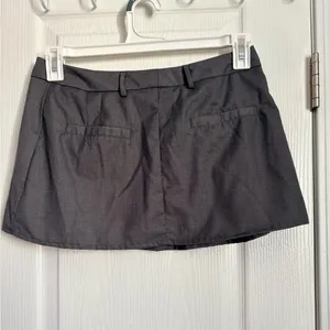 Princess Polly Grey Pleated Mini Skirt - US 4 / AU 8 thumbnail 2