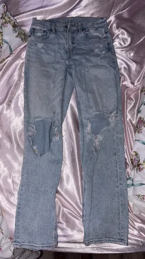 American Eagle Jeans thumbnail 1