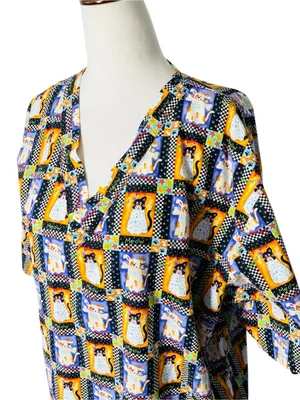VINTAGE VETERINARY APPAREL COMPANY Cats & Dogs Scrub Top thumbnail 2
