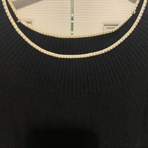 Outfit JPR black sweater in small thumbnail 3