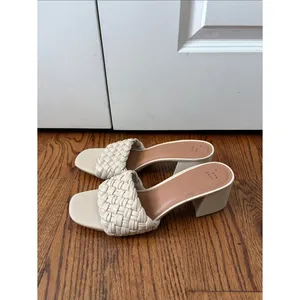 A new day Woven Strap Cream Block Heel Sandals Size 12 New without Tags thumbnail 3