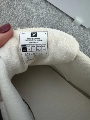VEJA Sneakers V-10 Women’s thumbnail 6