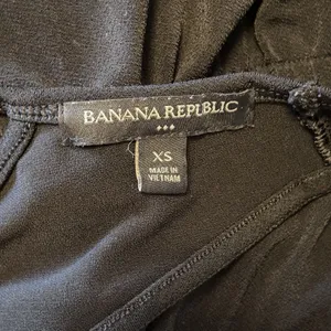 Banana Republic‎ Black Sleeveless Dress Cross back XS Normcore Everyday Casual thumbnail 2