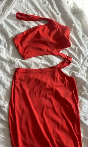 SheIn Cut out matching set thumbnail 2