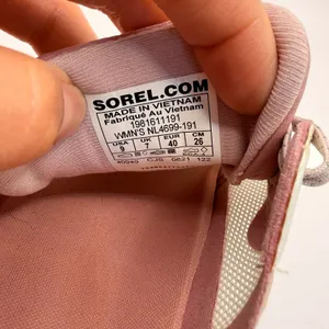 Sorel Kinetic RNEGD Float Sneakers in Chalk & Eraser Pink Vapor Womens Size US 9 thumbnail 10