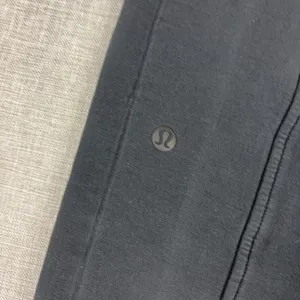 Lululemon Jogger Pants Womens 4 Gray Knit Drawstring Ribbed Cuff Lounge Pockets thumbnail 11