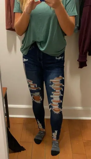 American Eagle Outfitters Skinny Jeans thumbnail 1