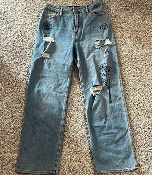 NWOT Hollister ultra high-rise dad jeans thumbnail 1