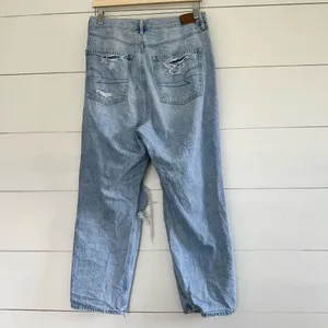 American Eagle Women’s 12 Short Highest Rise 90s Boyfriend Very Distressed Jeans thumbnail 3
