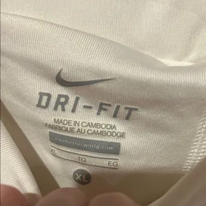 Nike Women's White Skirt thumbnail 3