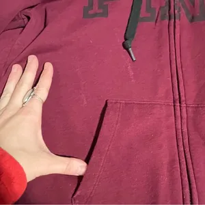 Victoria’s Secret PINK Burgundy Maroon Zip-Up Hoodie; Large Women’s thumbnail 3