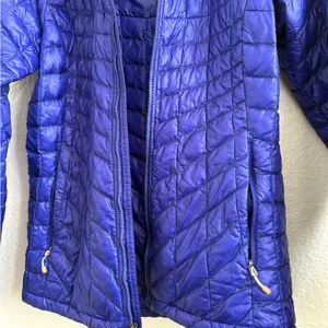 The North Face Thermoball Insulated Puff Women's Blue Jacket Size XS thumbnail 3