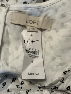 LOFT NWT White Mini Dress with Black Floral Print size 6 v-neck, ruffle sleeves thumbnail 8