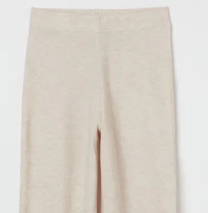 H&M NWT Knit Pants Wide Leg Color - Light beige melange thumbnail 4