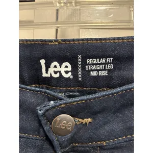 Lee Reg Fit Straight Dark Wash Denim Jeans‎ High Rise Size 20W Zip Logo NWT thumbnail 2