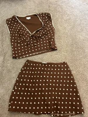 These Three Boutique set  thumbnail 1