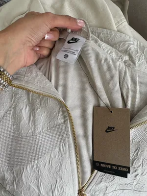 Nike NWT Women’s Oversized Textured Jacket Size S thumbnail 14