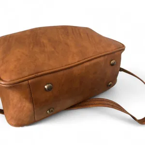 Scovill Brown Leather Duffle Carry on Suitcase Camera Messenger Crossbody Bag Travel Laptop Computer Books Work Office Preppy Minimalist Vintage Brass Hardware Men Unisex thumbnail 4
