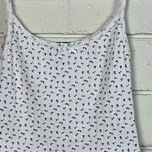 Brandy Melville Floral Skylar Tank one size thumbnail 7