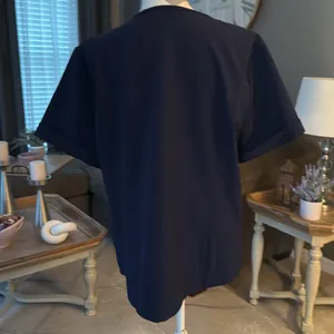 FIGS Zinga 3 pocket tapered fit scrub top thumbnail 5