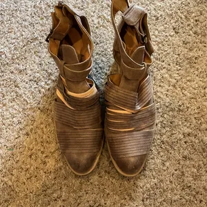 Charlotte Russe Taupe Strappy Ankle Booties thumbnail 1