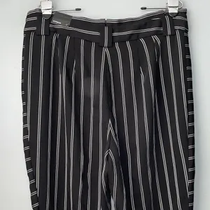 Express High Waist Pants Size 14 Black White Striped Pleated Paperbag Trouser thumbnail 3