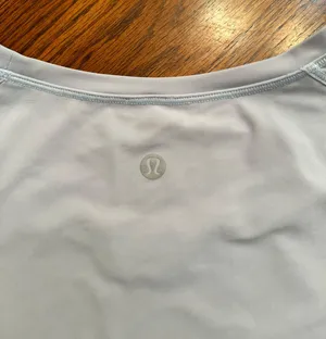 Lululemon Shirt thumbnail 3